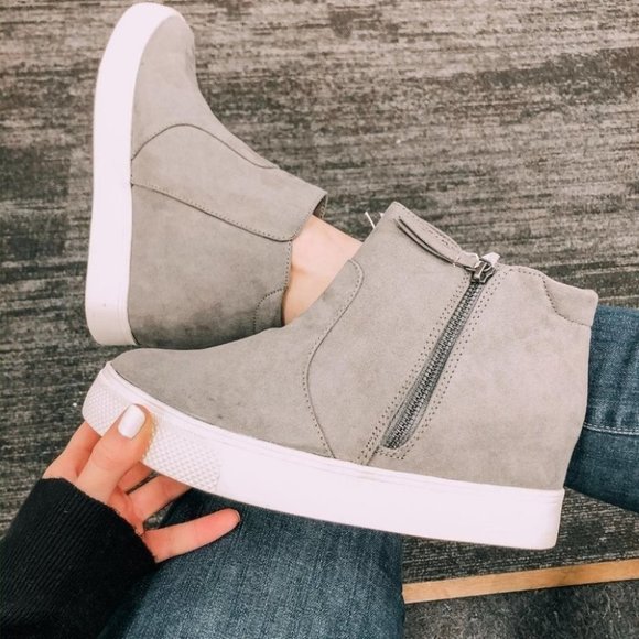 Universal Thread Cindy High Top Wedge Sneakers - Picture 5 of 5